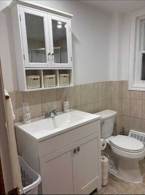 Cozy Spacious Work Friendly Lotus With Garden View High Speed Free Wi Fi And Parking Adjacent To Downtown Montreal Montréal Exterior foto