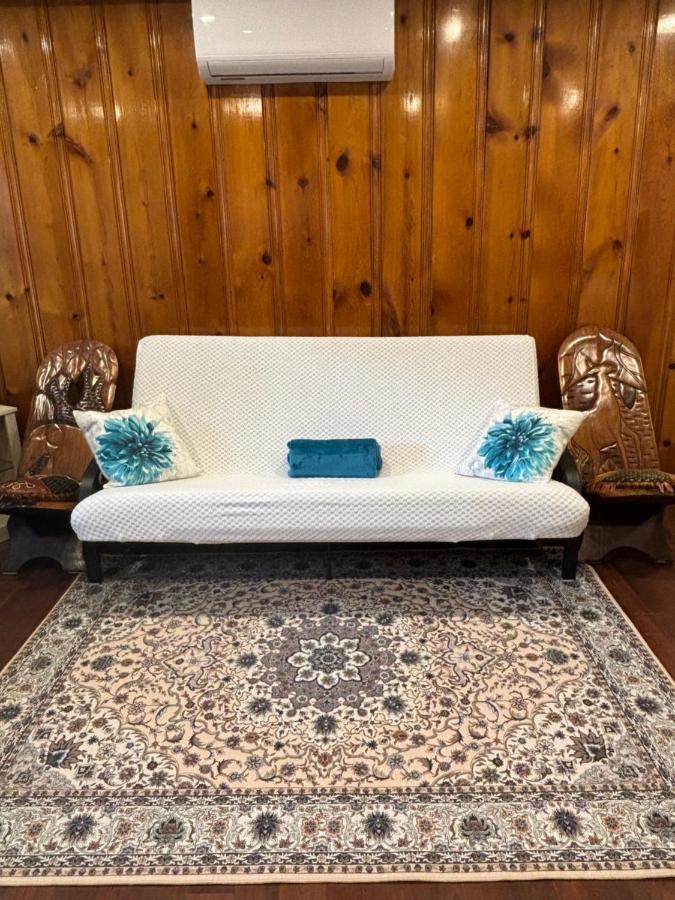 Cozy Spacious Work Friendly Lotus With Garden View High Speed Free Wi Fi And Parking Adjacent To Downtown Montreal Montréal Exterior foto